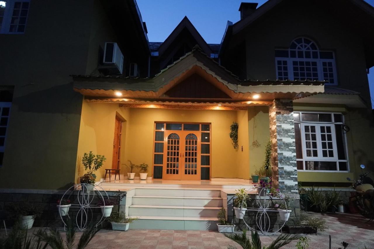 Farsal Villa Srīnagar 外观 照片